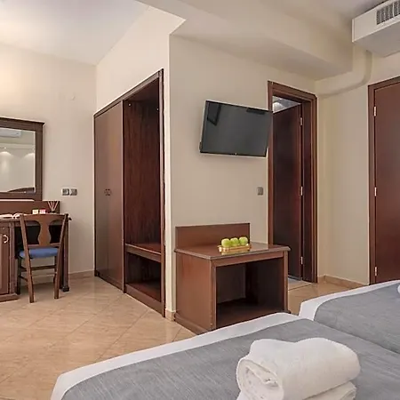 Filippos Hotel 2*