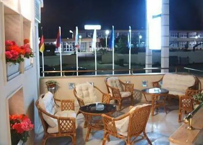 Отель Filippos 2*