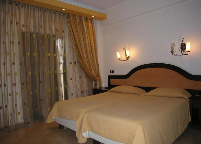 Отель Filippos Неа-Муданья