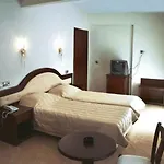Filippos 2* ネア・ムダニア