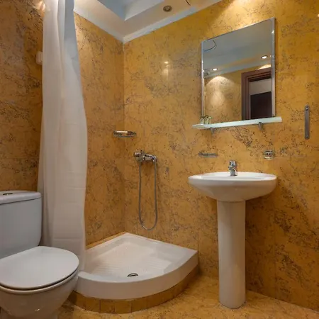 فندق Filippos 2*